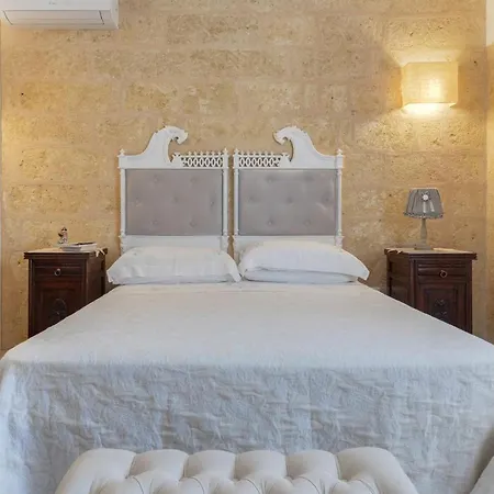 Le Lantane - Luxury Rooms Alessano Exterior photo